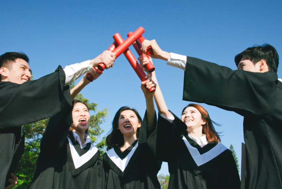 alumni-services-continuing-support-after-graduation